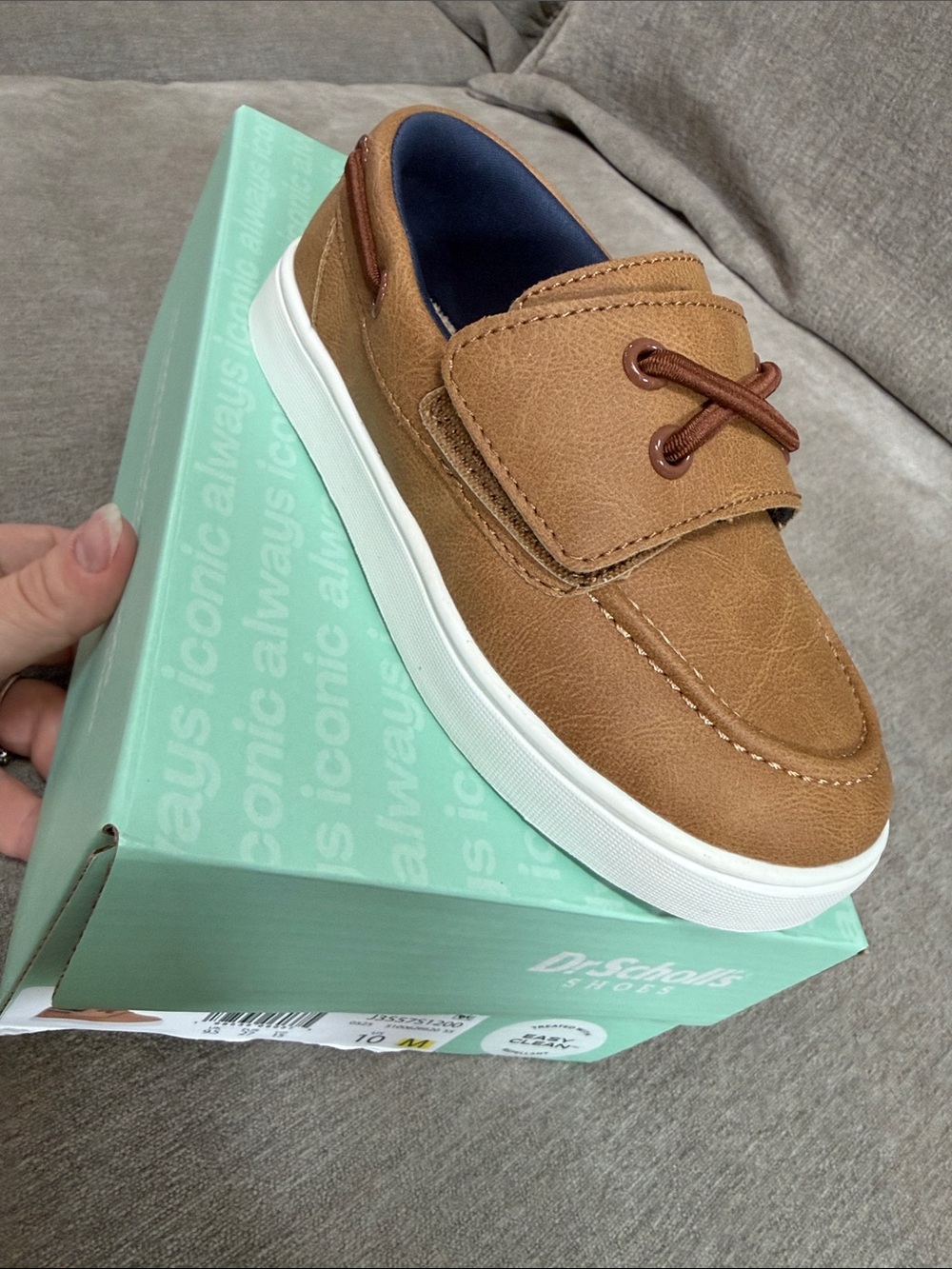 Dr. Scholl's Boys Tan Boat Shoe Slip-On with White Sole size 10